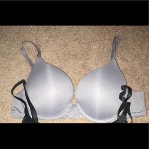 Victoria’s Secret perfect shape bra. Size: 36B